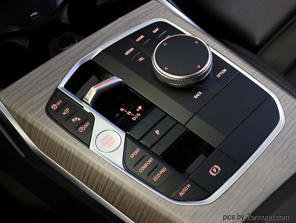 Certified 2025 BMW 330i xDrive Sedan image 25