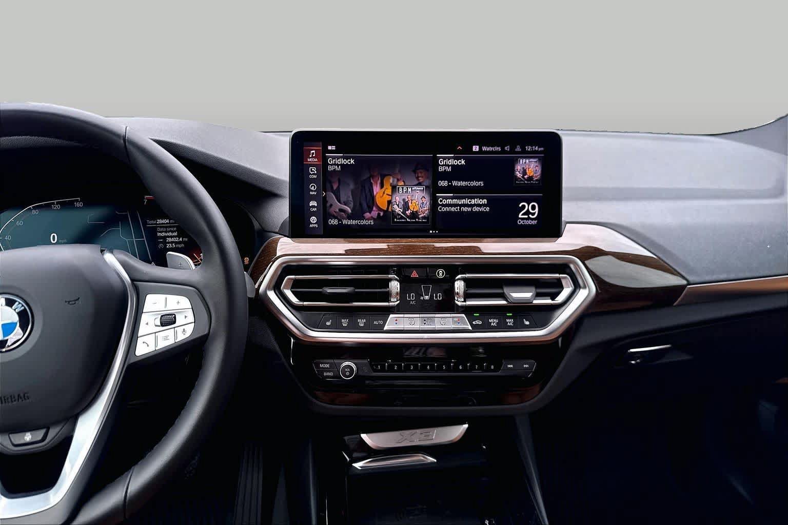 Used 2023 BMW X3 xDrive30i w/ Premium Package AWD/4WD image 6