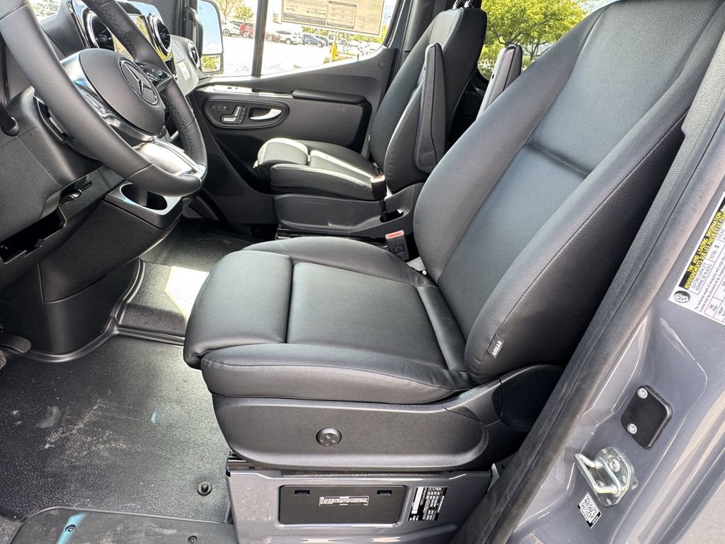 New 2026 Mercedes-Benz Sprinter 2500 image 26