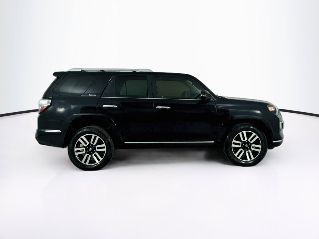 Used 2018 Toyota 4Runner Limited AWD/4WD image 8