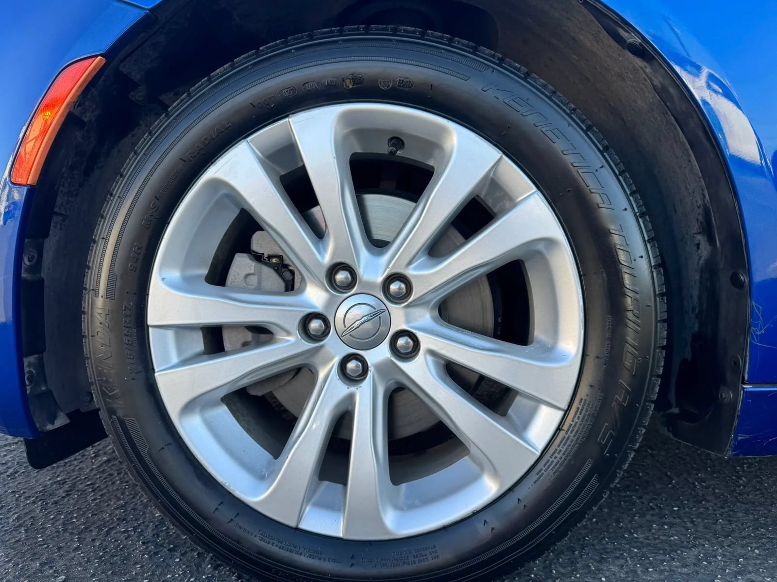Used 2017 Chrysler 200 LX FWD image 17
