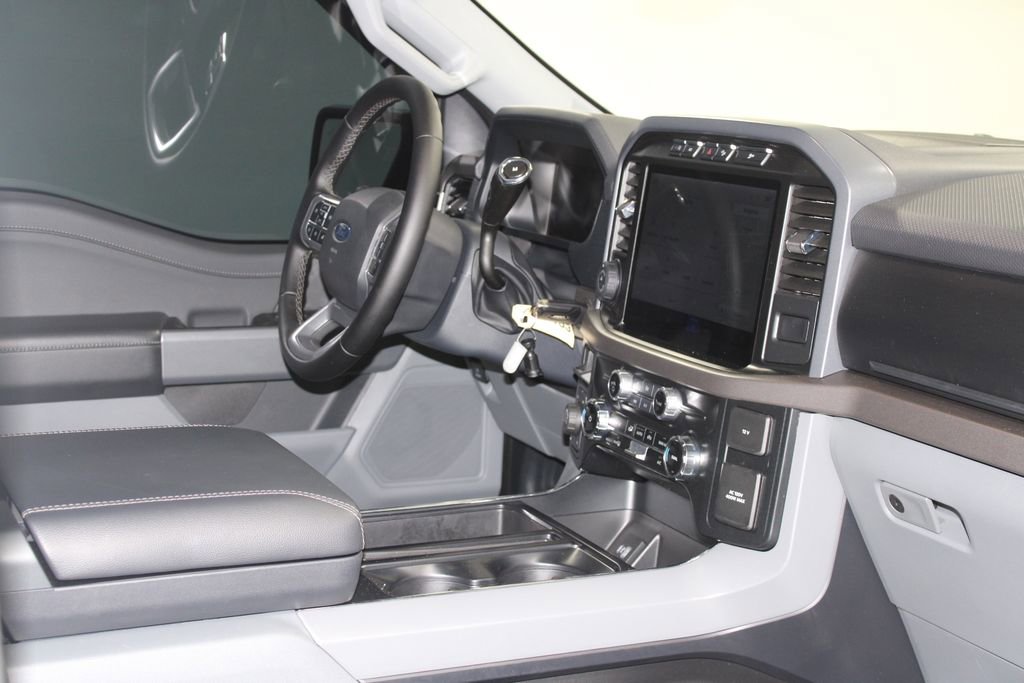 Used 2024 Ford F150 XLT w/ FX4 Off-Road Package image 32