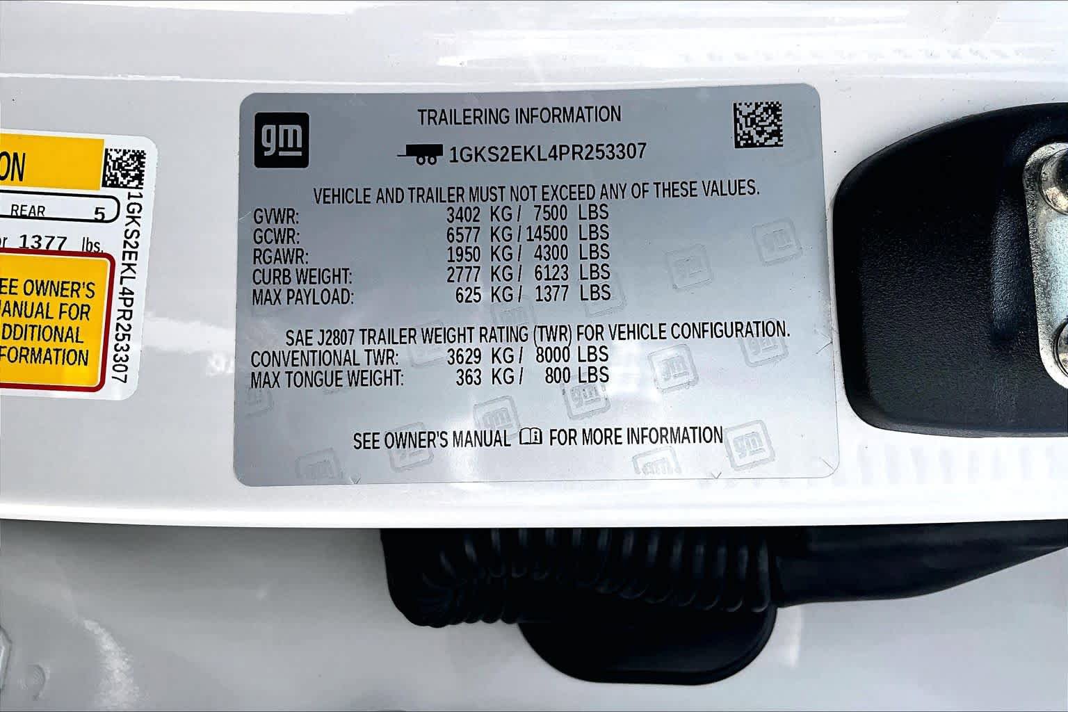Used 2023 GMC Yukon Denali Ultimate AWD/4WD image 37
