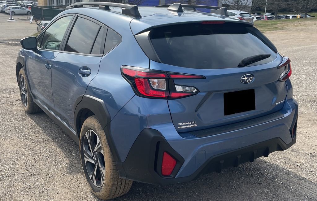 Used 2024 Subaru Crosstrek 2.0i Premium image 5