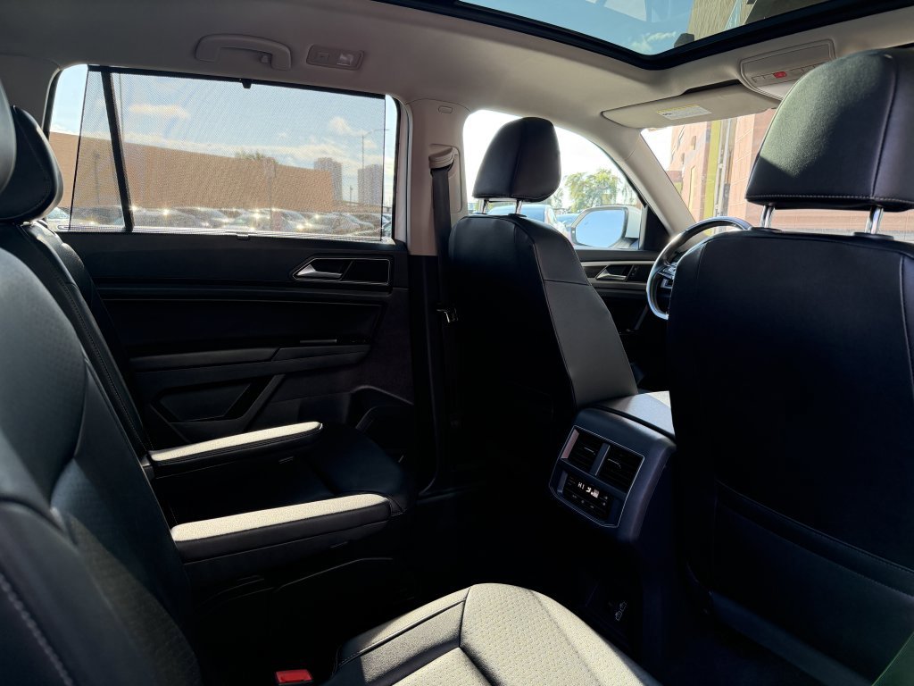 Used 2019 Volkswagen Atlas SE w/ Panoramic Sunroof Package image 38