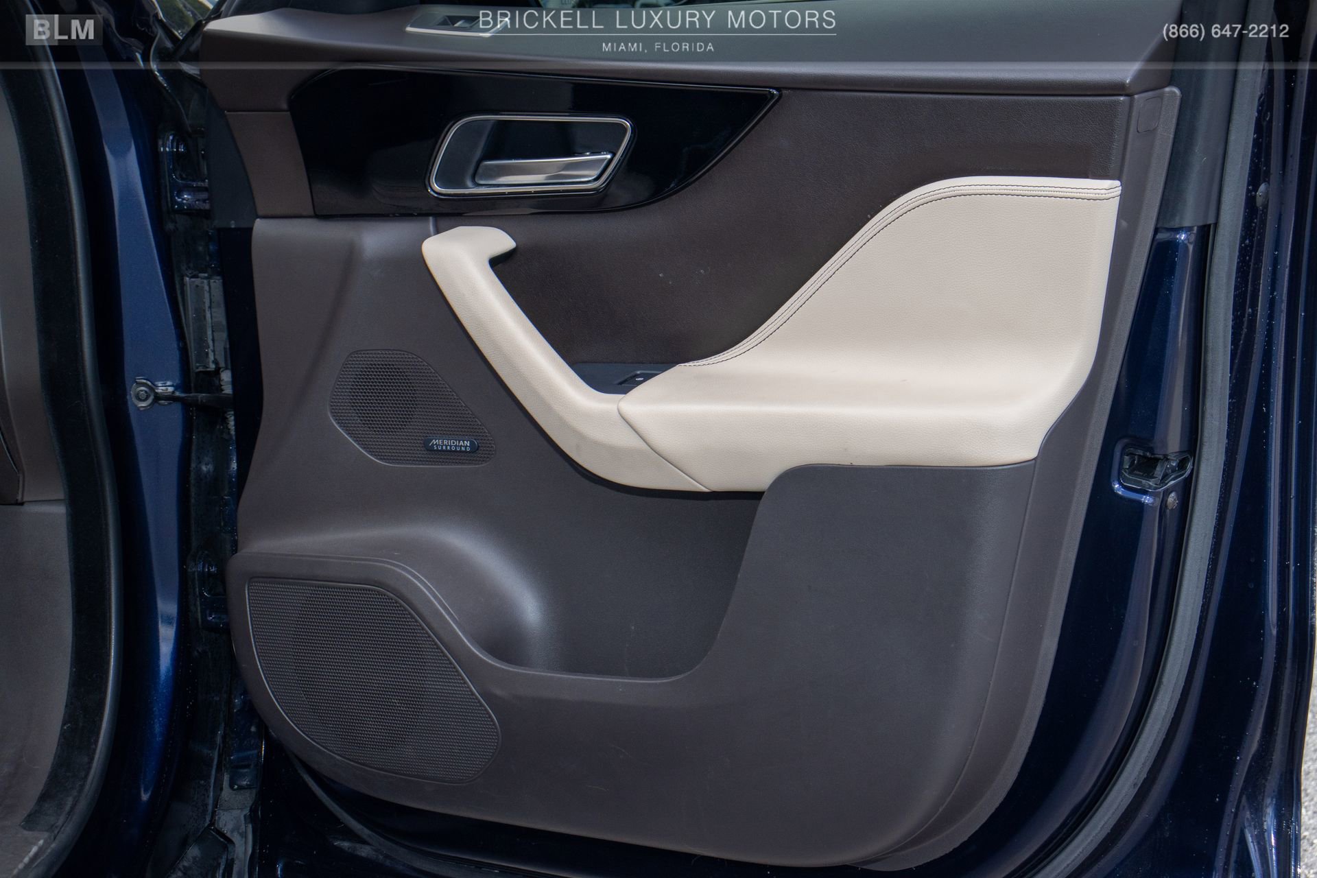 Used 2020 Jaguar F-PACE Prestige image 15