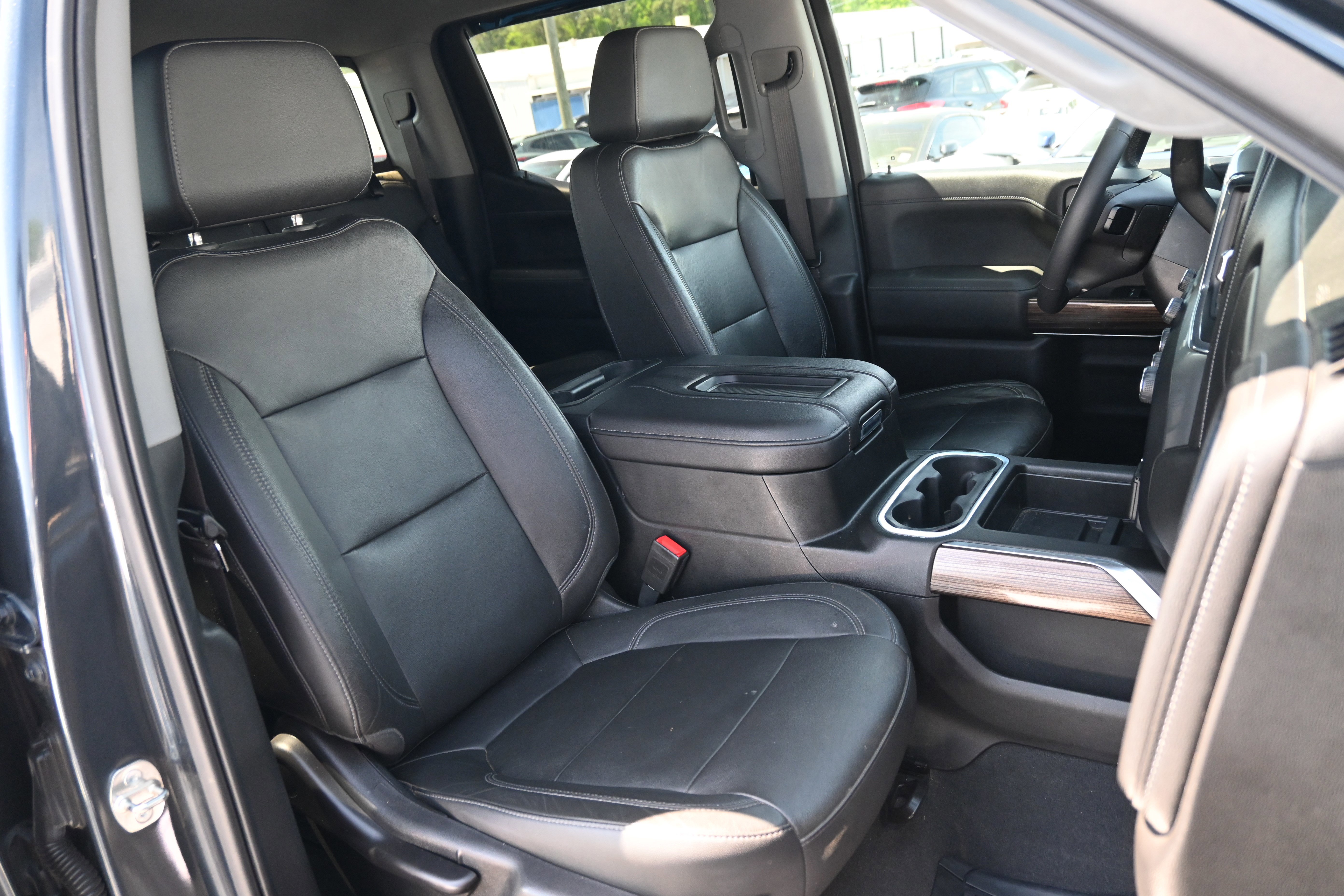 Used 2020 Chevrolet Silverado 1500 RST w/ All-Star Edition image 17