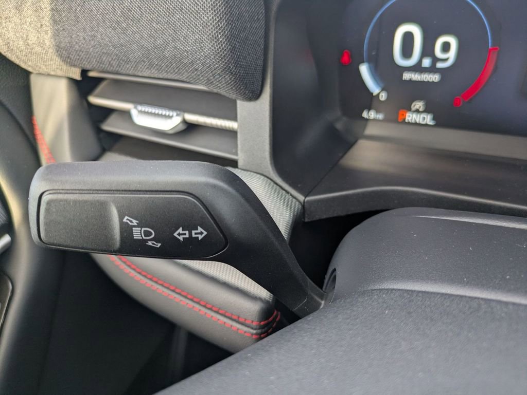 New 2026 Ford Explorer ST-Line w/ ST-Line Street Pack image 30