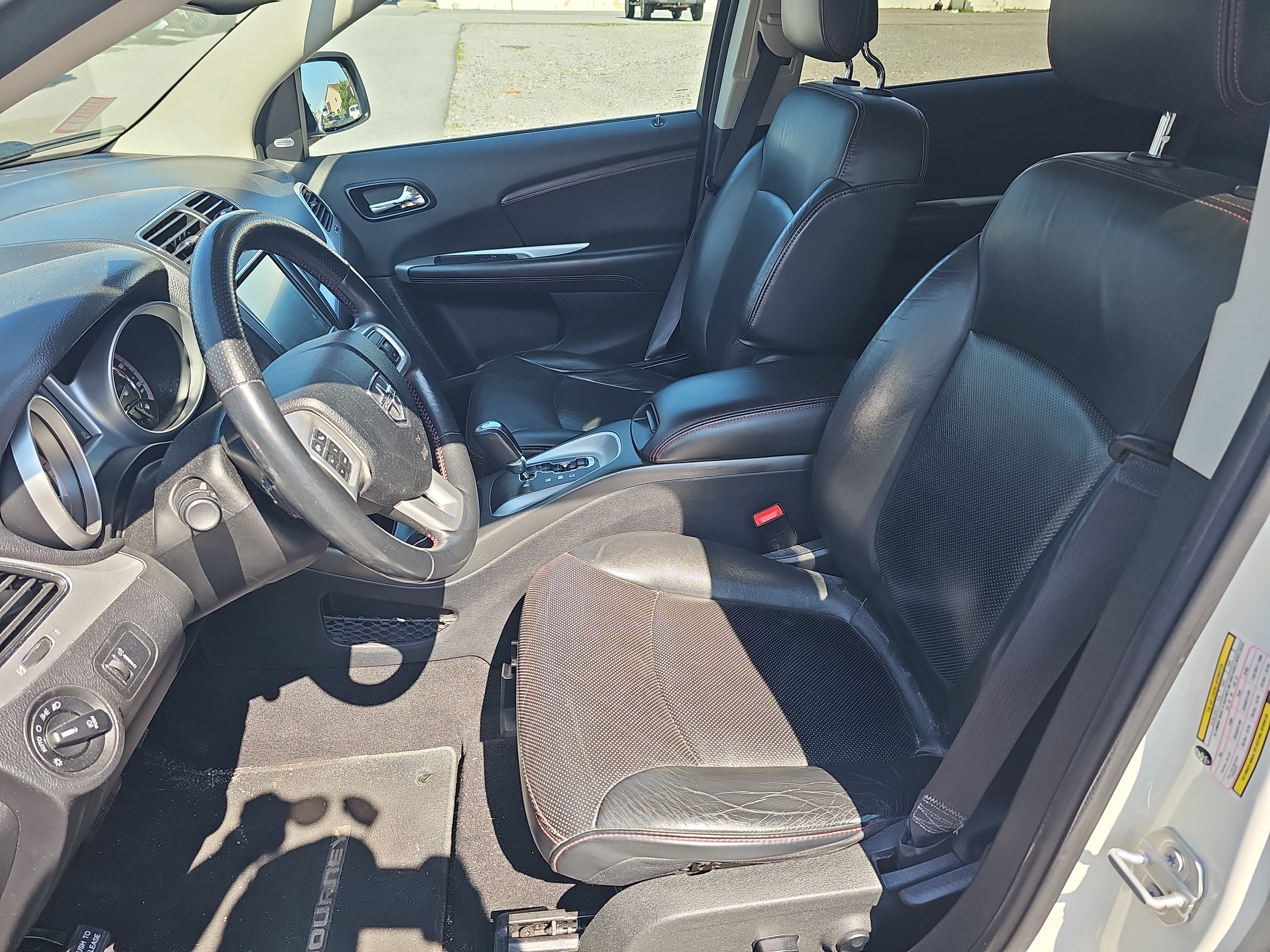 Used 2017 Dodge Journey GT w/ Driver Convenience Group AWD/4WD image 12