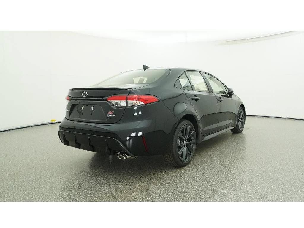Used 2026 Toyota Corolla SE FWD image 29