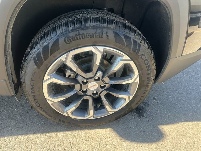 New 2025 GMC Terrain Elevation w/ Elevation Premium Package image 10