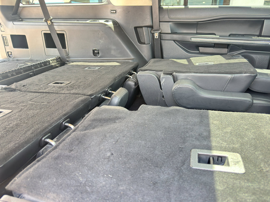 Used 2023 Ford Expedition Max XLT AWD/4WD image 39