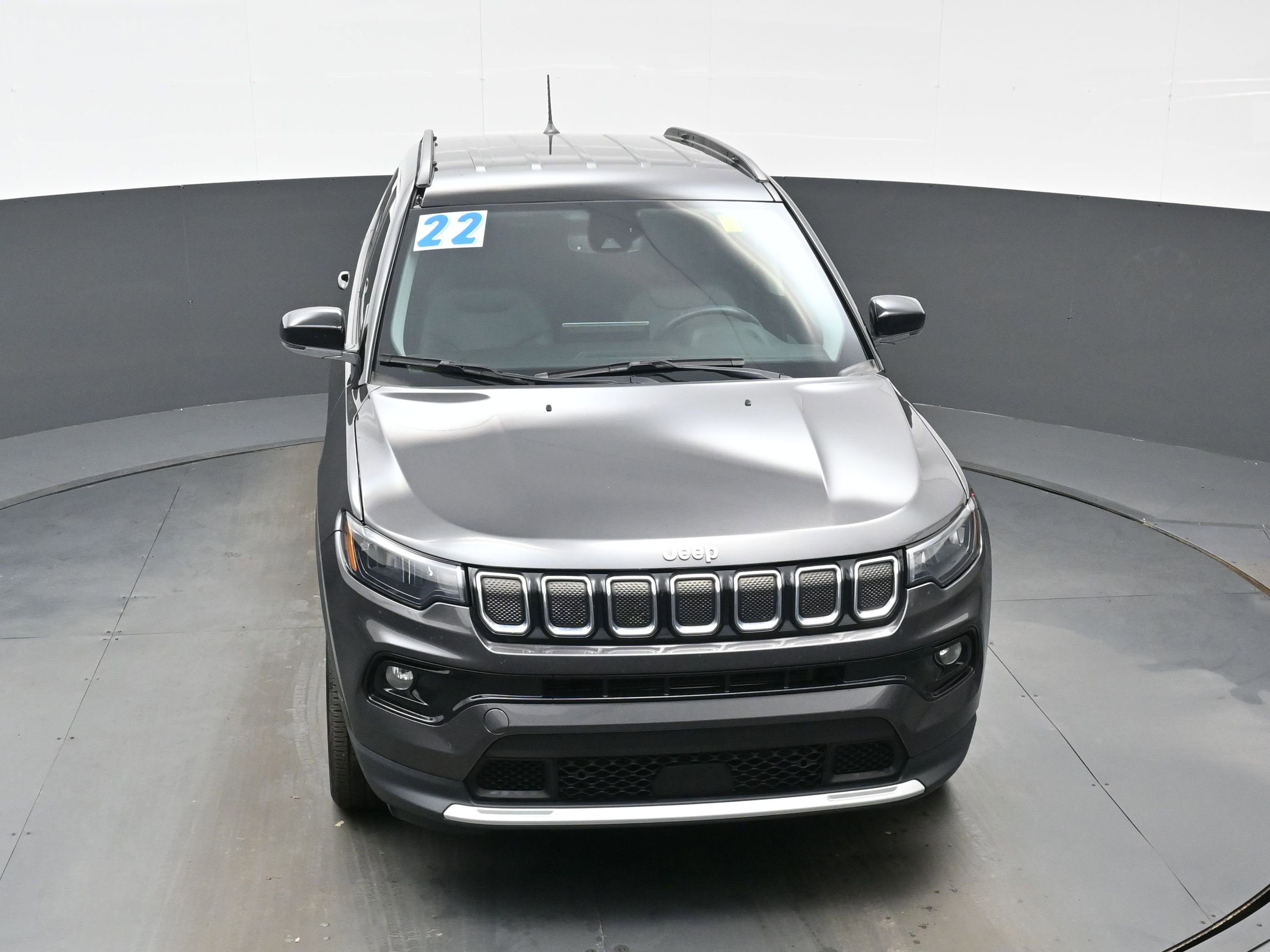 Used 2022 Jeep Compass Limited image 38