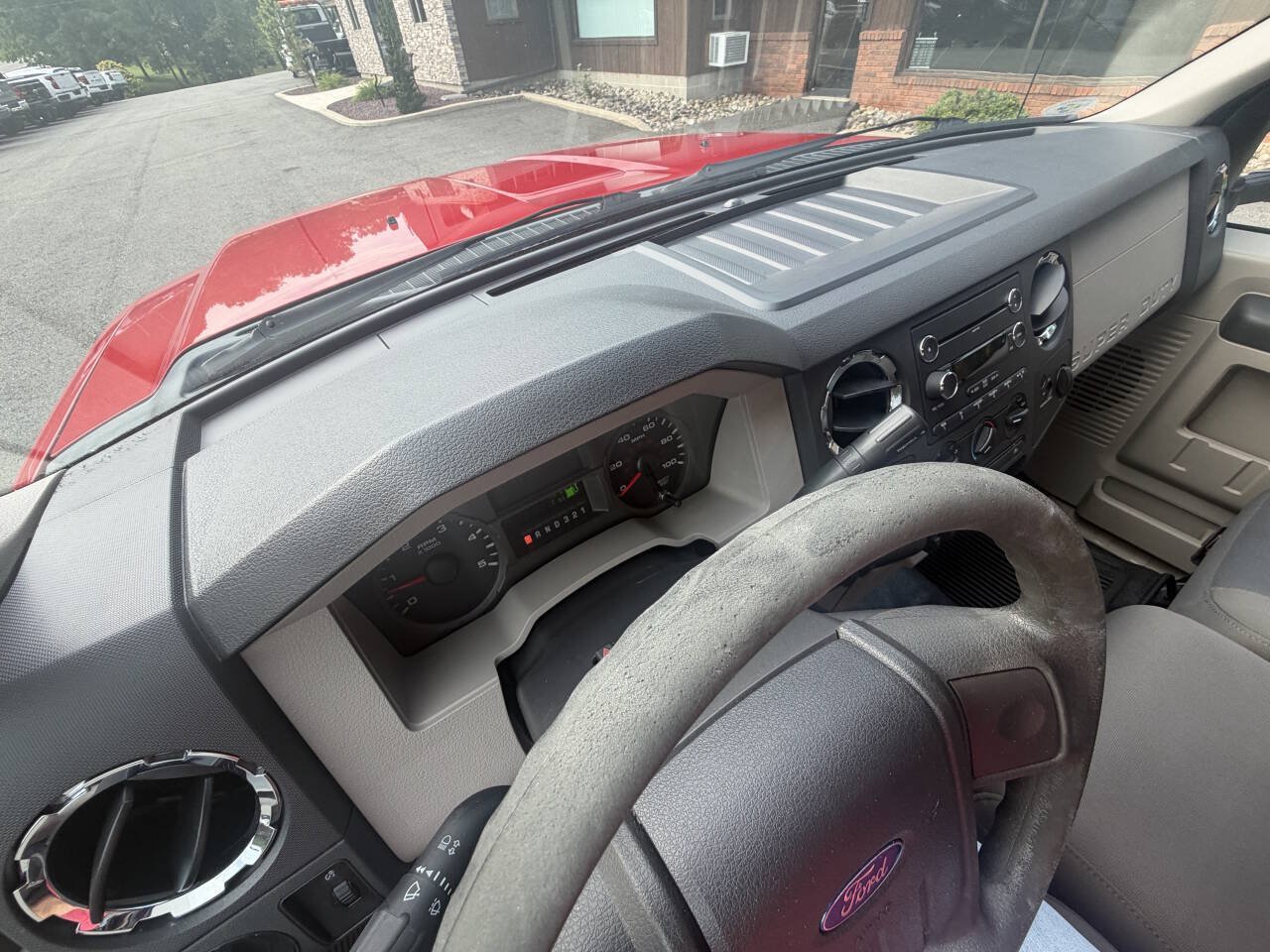 Used 2009 Ford F550 4x4 Regular Cab Super Duty image 38