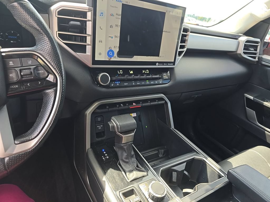 Used 2023 Toyota Tundra Limited AWD/4WD image 5