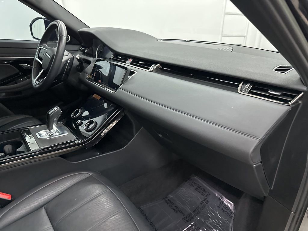 Used 2023 Land Rover Range Rover Evoque R-Dynamic SE image 28