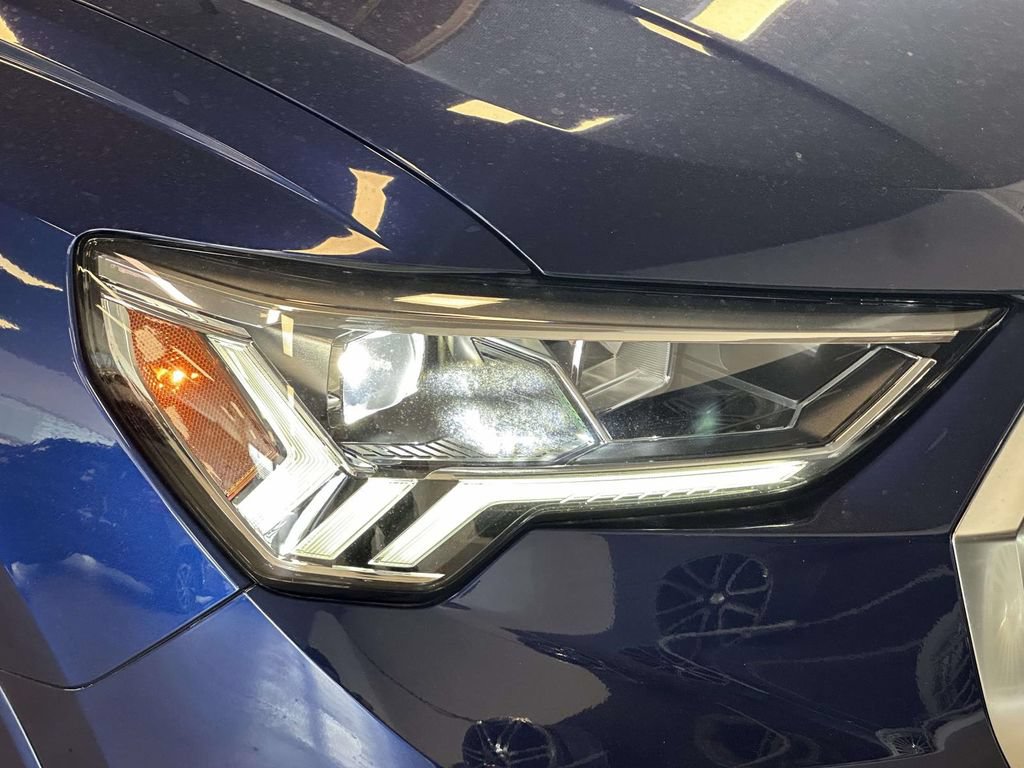Used 2024 Audi Q3 2.0T Premium AWD/4WD image 11