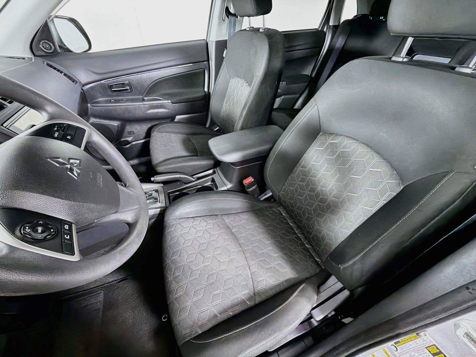 Used 2022 Mitsubishi Outlander Sport ES AWD/4WD image 2
