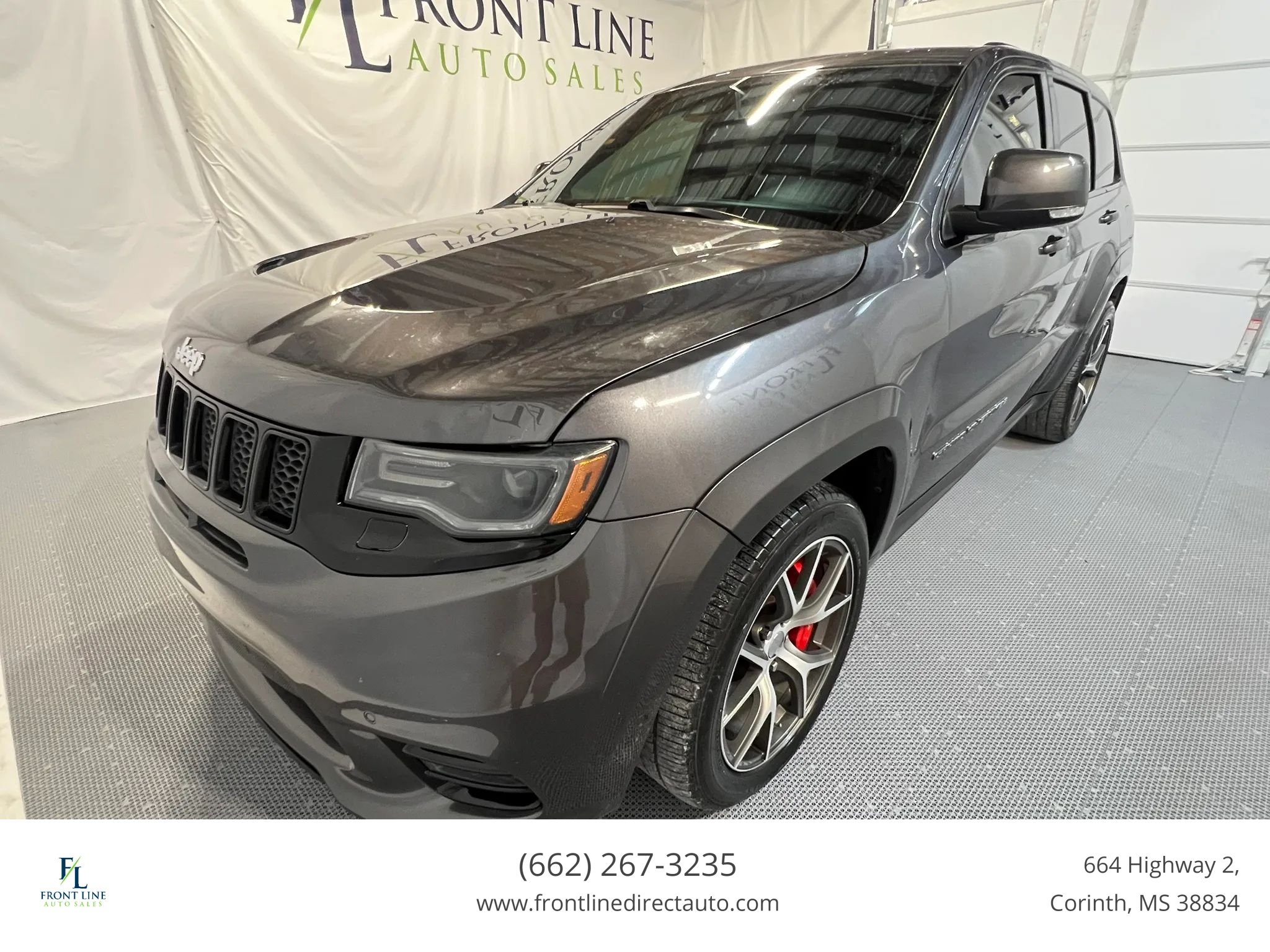 Used 2017 Jeep Grand Cherokee SRT w/ Trailer Tow Group IV AWD/4WD image 3