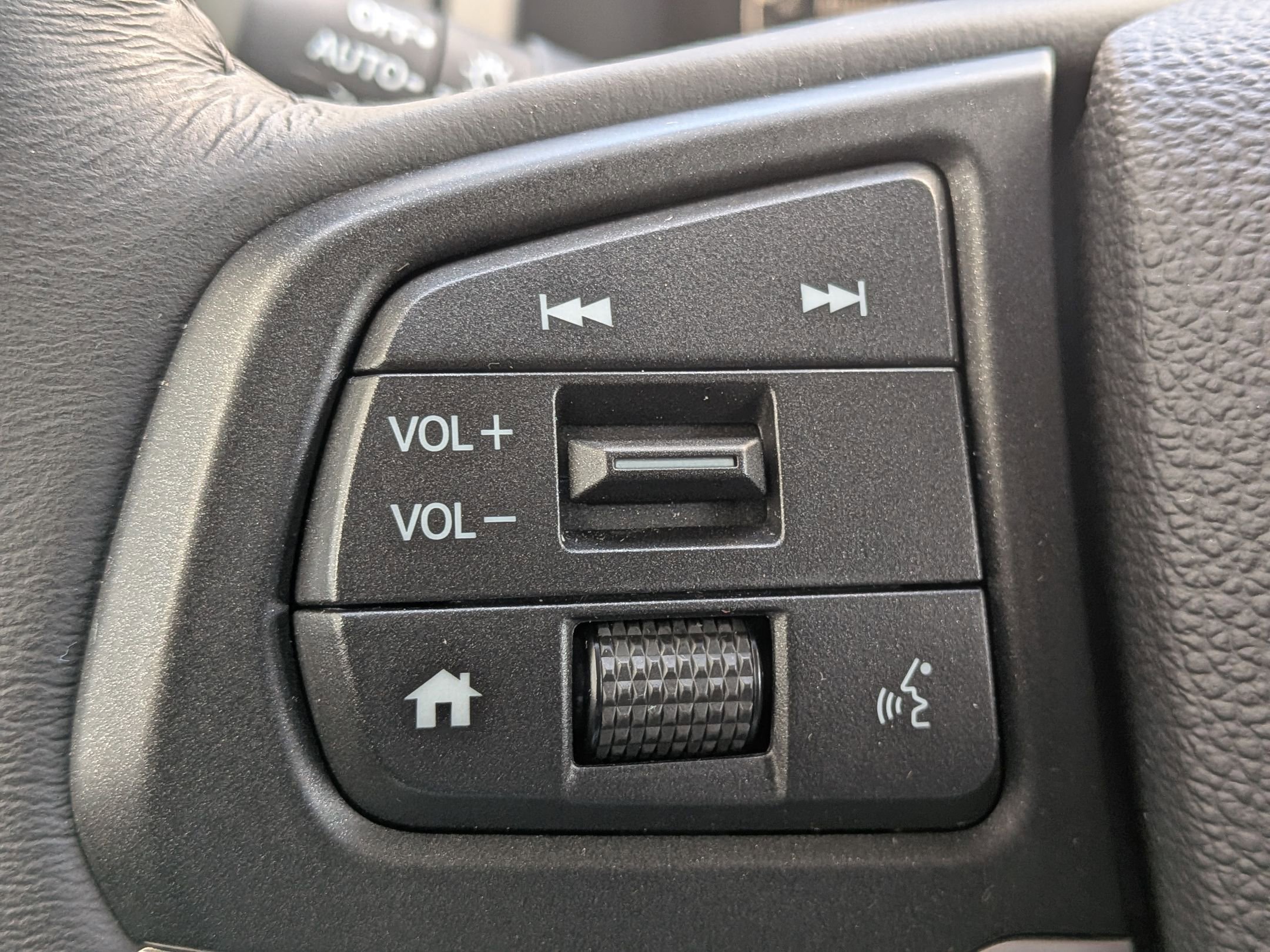 Certified 2025 Honda Ridgeline RTL image 14