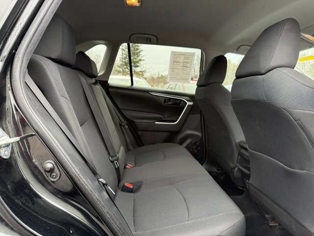 Used 2020 Toyota RAV4 LE image 26