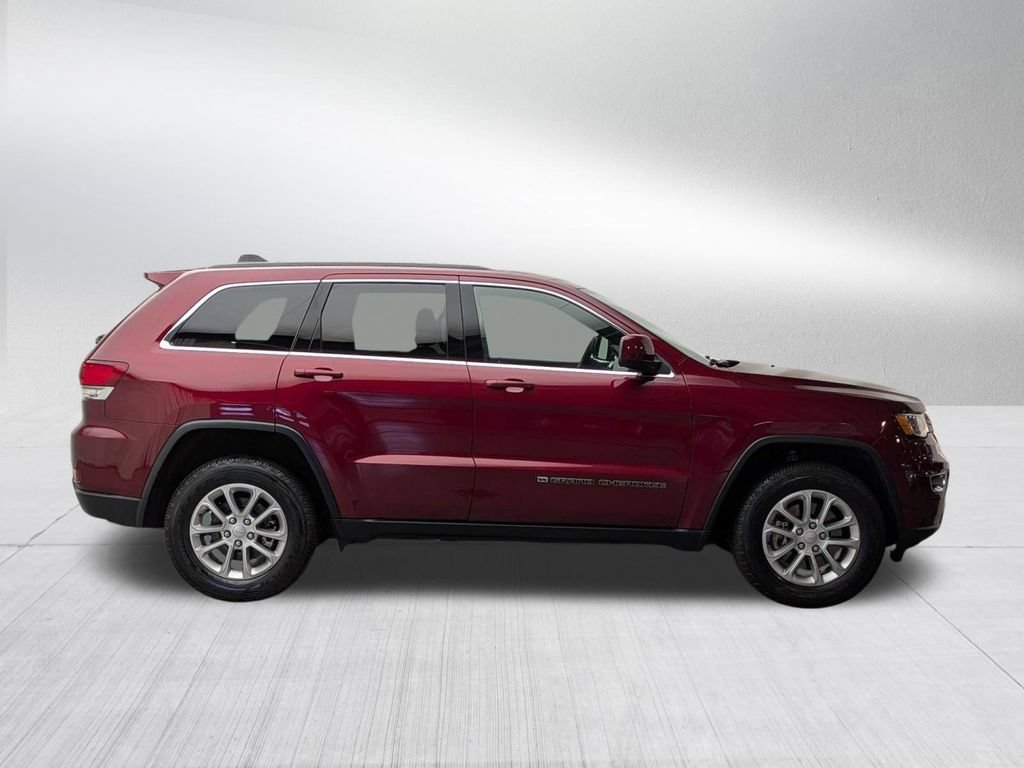 Used 2022 Jeep Grand Cherokee Laredo X AWD/4WD image 4