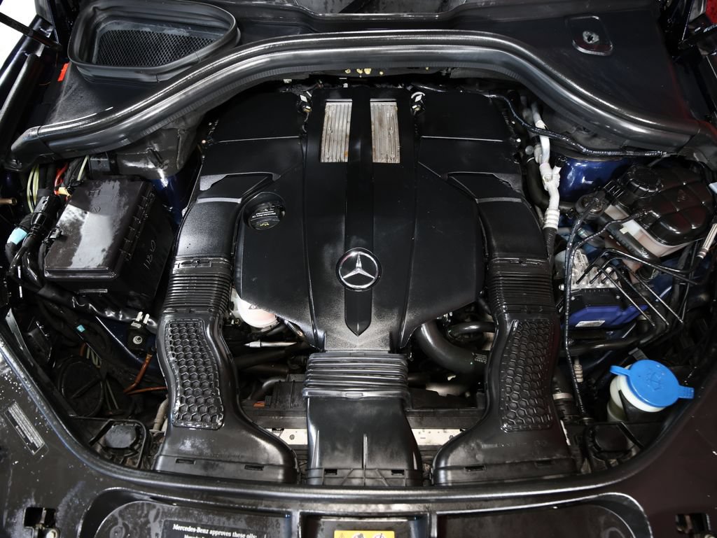 Used 2017 Mercedes-Benz GLS 450 4MATIC image 26