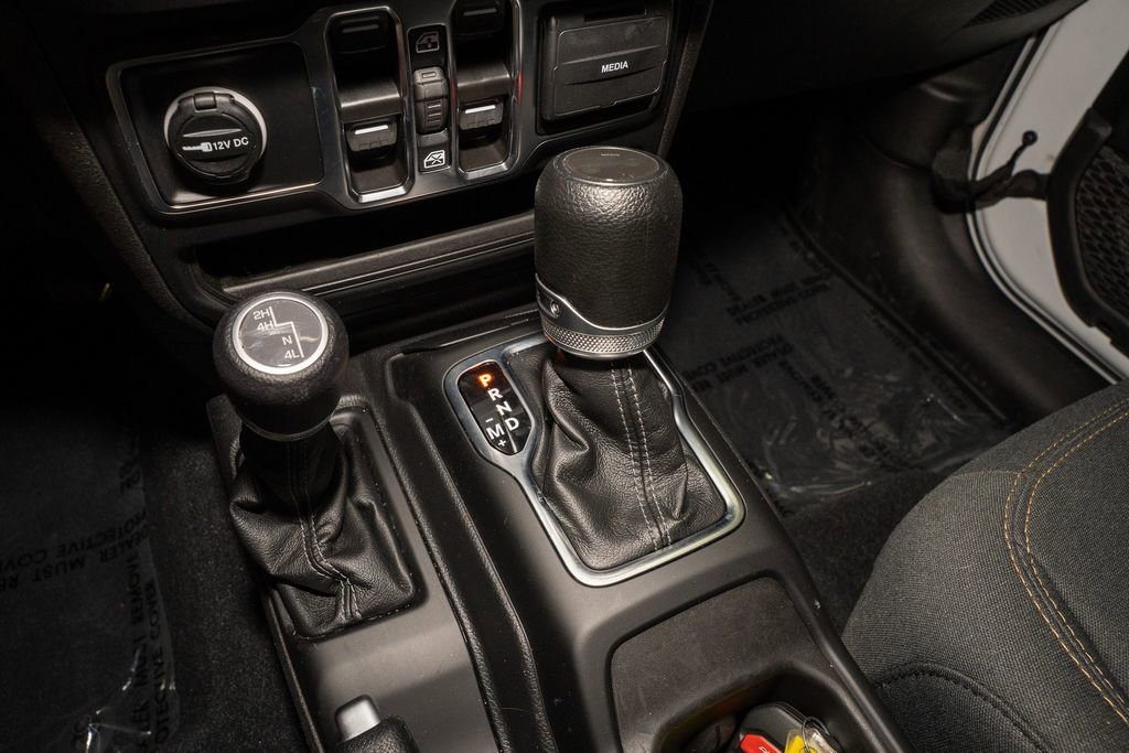 Used 2024 Jeep Wrangler Sport S image 17