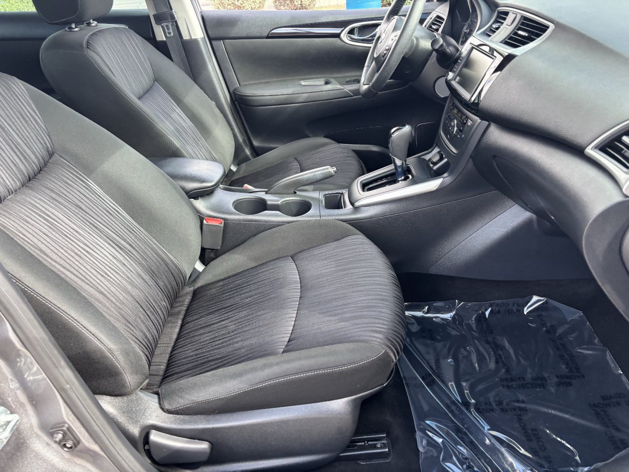 Used 2019 Nissan Sentra SV FWD image 9
