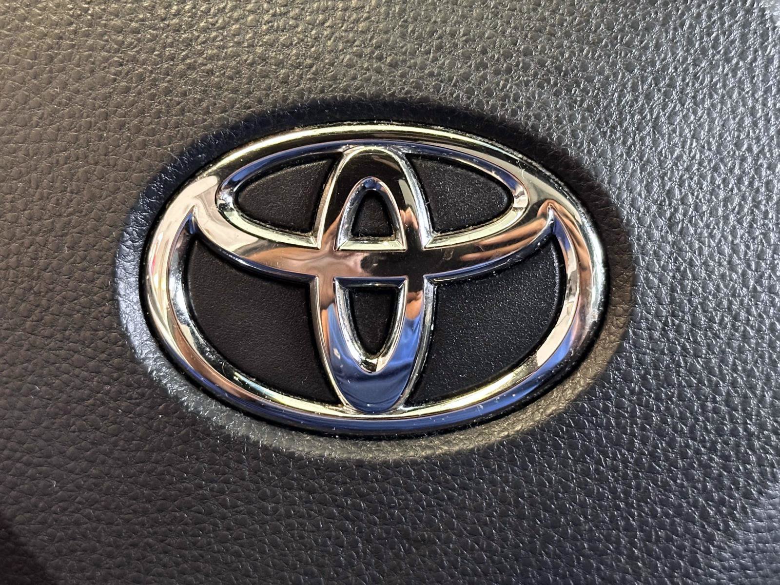Certified 2024 Toyota RAV4 XSE w/ Weather Package AWD/4WD image 22