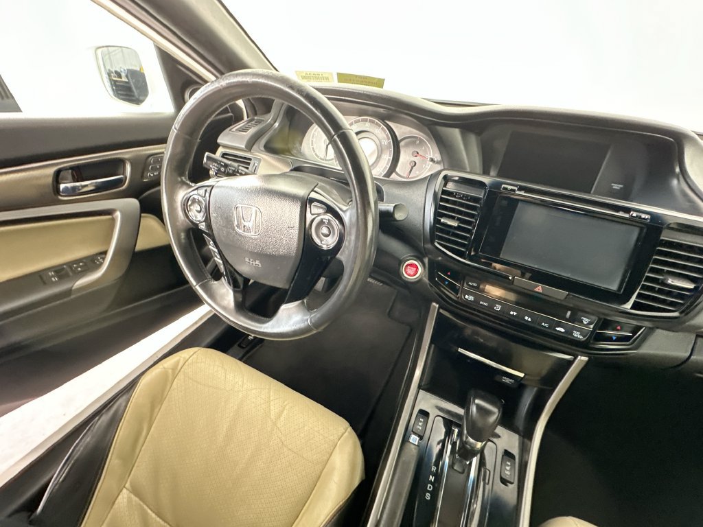 Used 2016 Honda Accord EX-L image 9