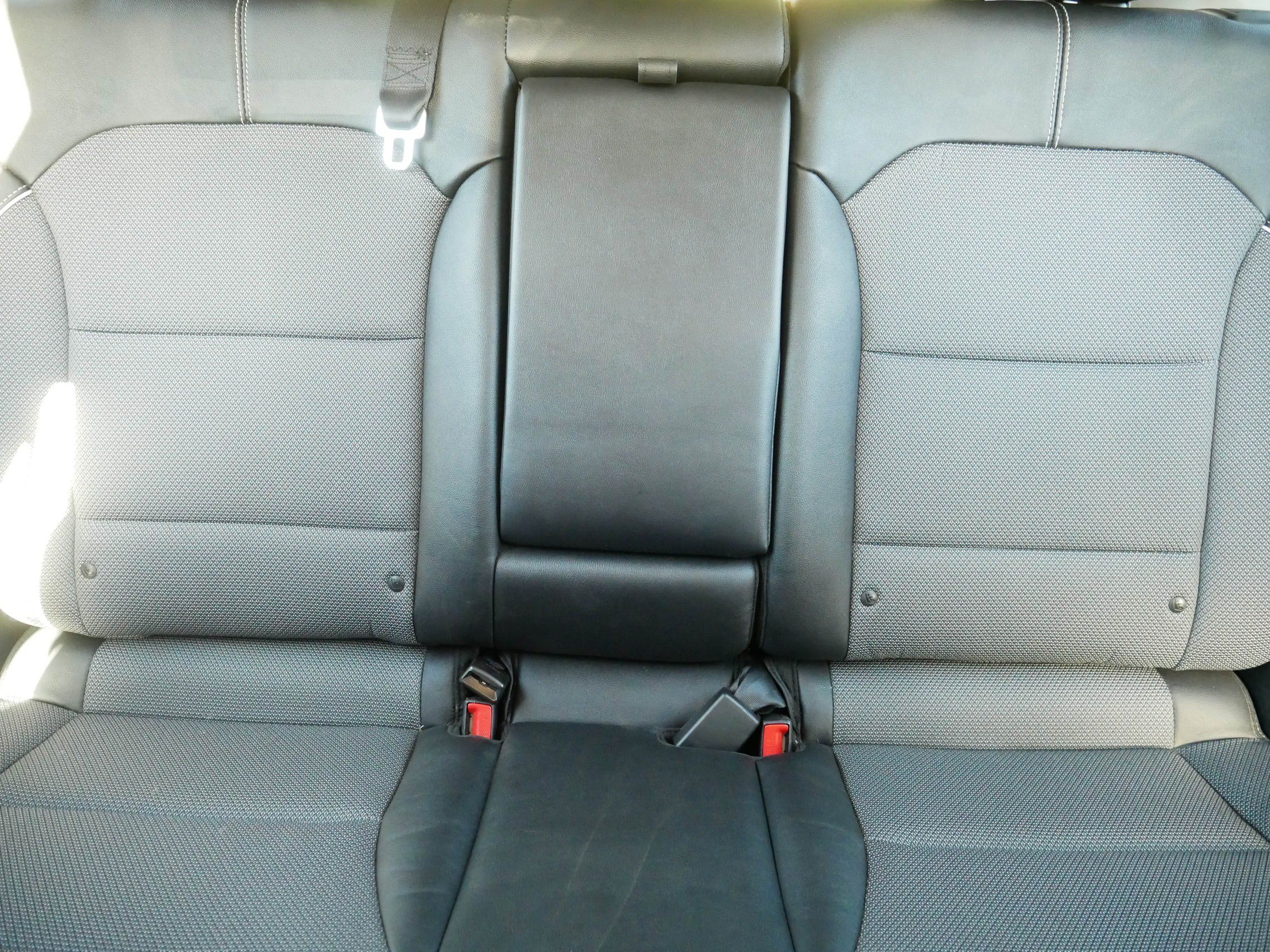 Used 2022 Kia Niro EX w/ Cold Weather Package FWD image 13