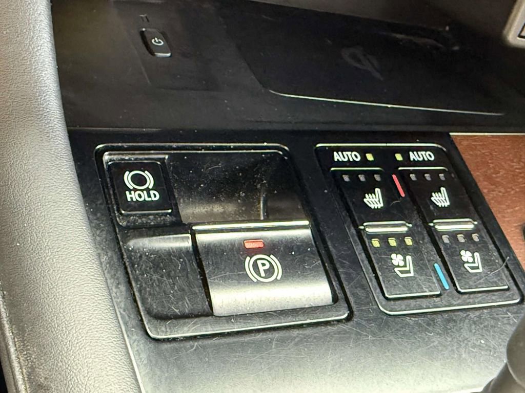 Used 2021 Lexus RX 450hL AWD w/ Premium Package image 25