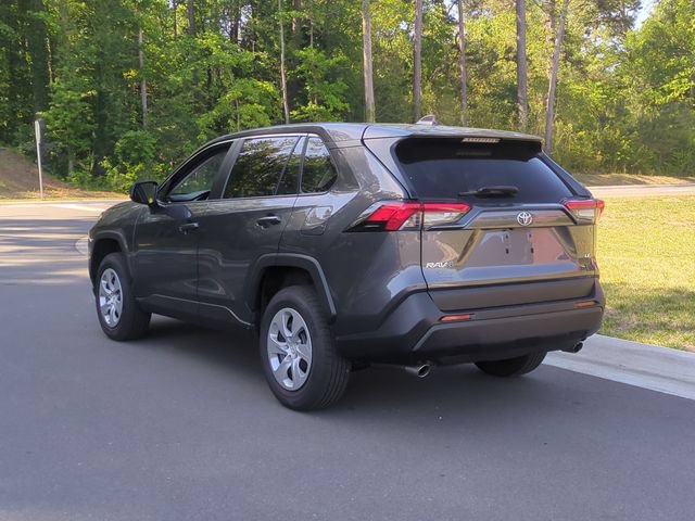 Used 2023 Toyota RAV4 LE FWD image 11