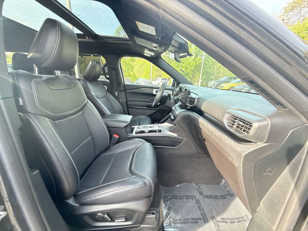 Used 2020 Ford Explorer ST w/ ST High-Performance Pack AWD/4WD image 27