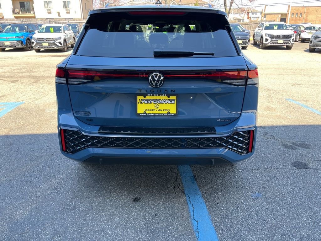 New 2026 Volkswagen Tiguan SE R-Line image 15