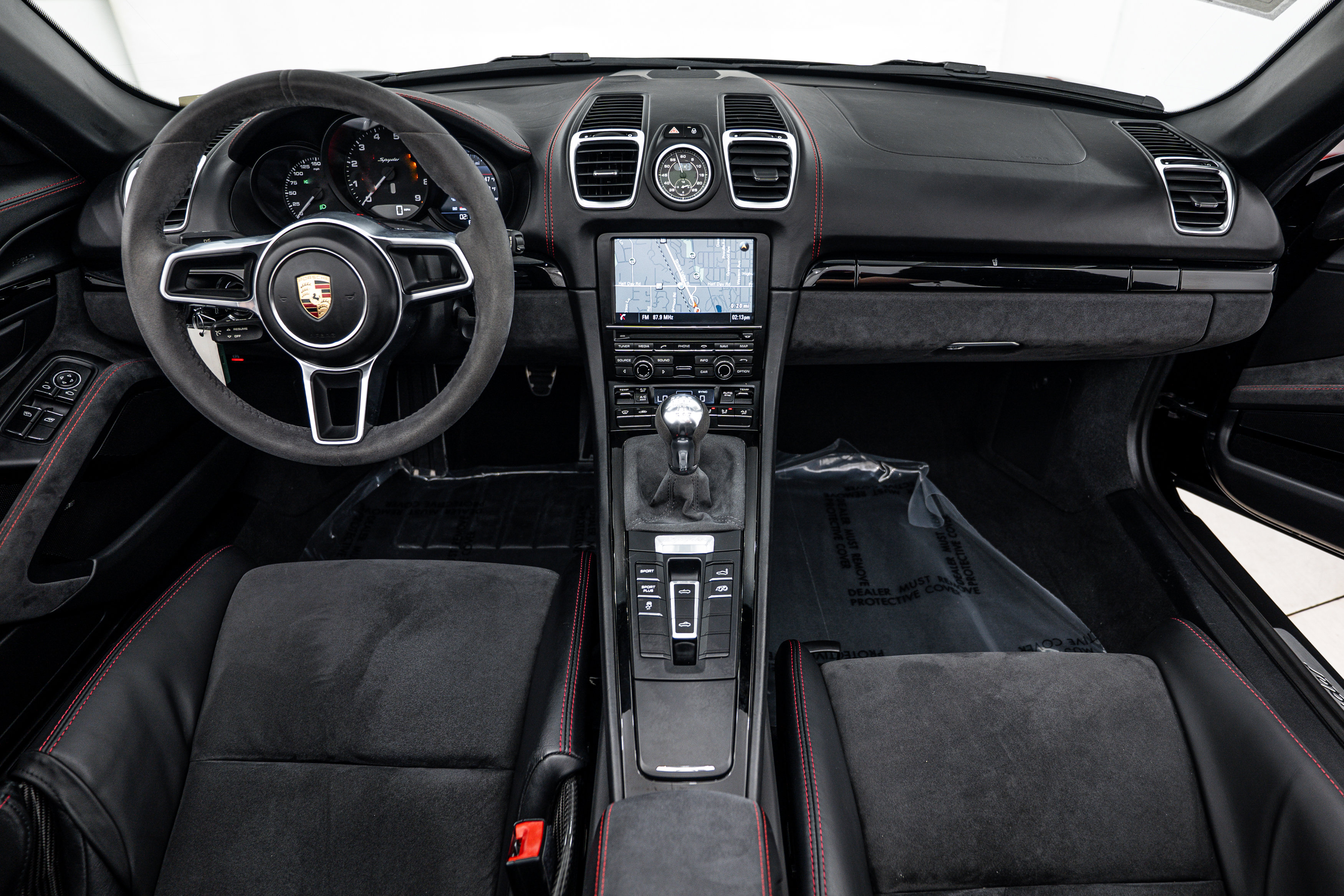 Certified 2016 Porsche Boxster Spyder RWD image 11
