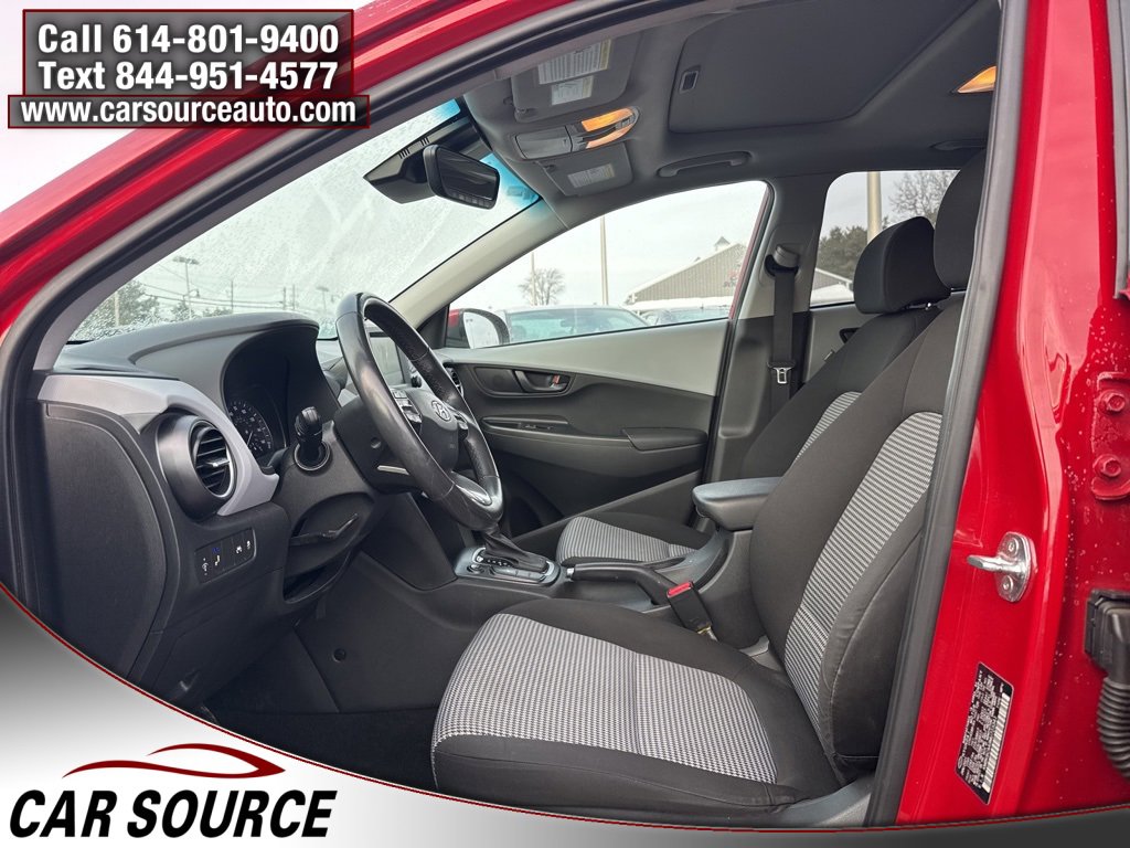 Used 2021 Hyundai Kona SEL Plus w/ Cargo Package image 8