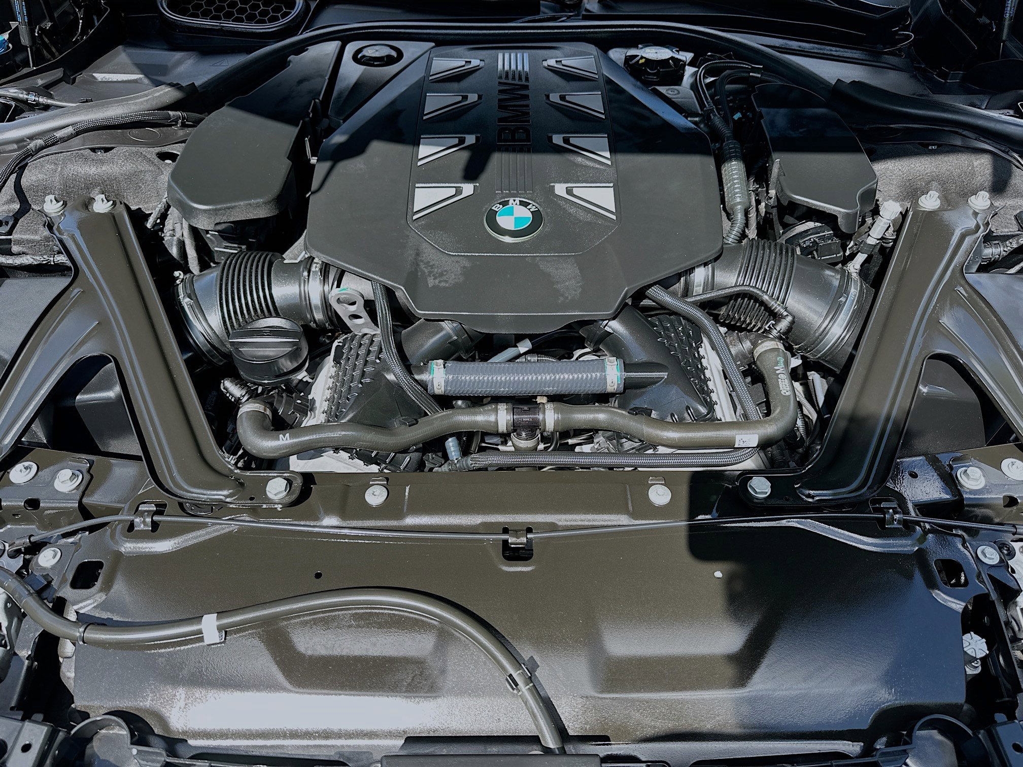 Certified 2024 BMW 760i xDrive w/ Premium Package 2 image 34