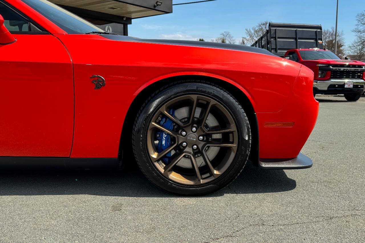 Used 2023 Dodge Challenger SRT Hellcat RWD image 23