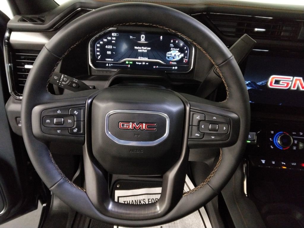 Used 2025 GMC Sierra 2500 AT4 w/ AT4 Premium Plus Package image 10