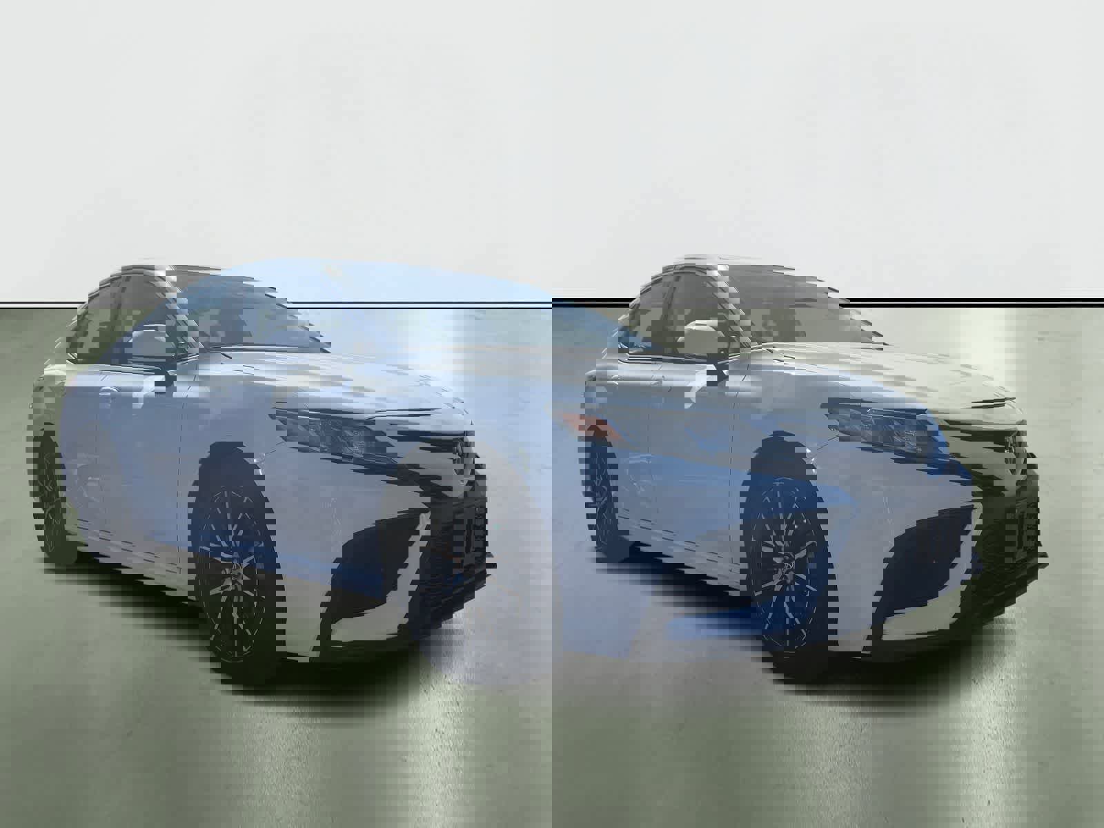 Used 2023 Toyota Camry SE image 5