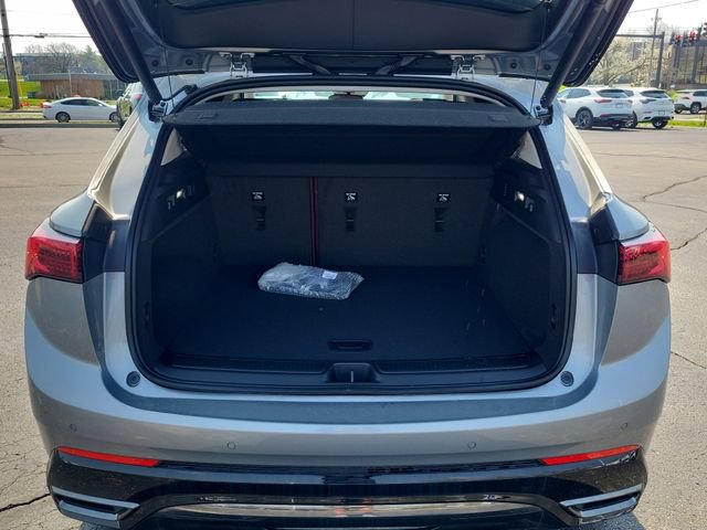 New 2026 Buick Envision Sport Touring AWD/4WD image 8