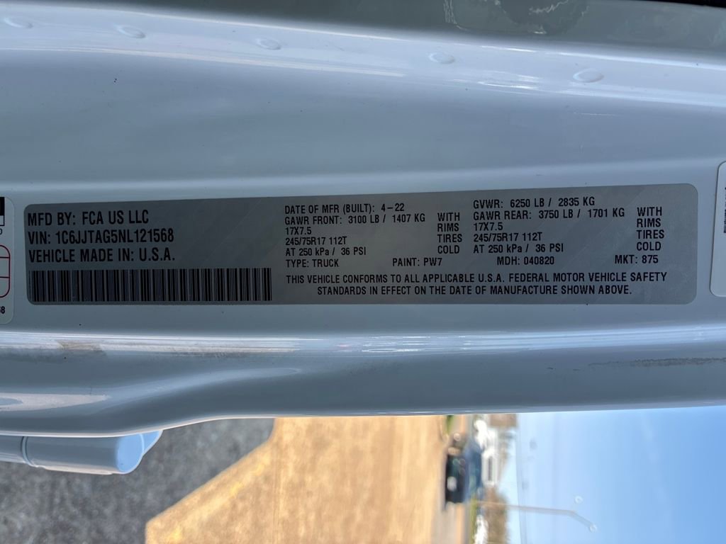 Used 2022 Jeep Gladiator Sport image 28