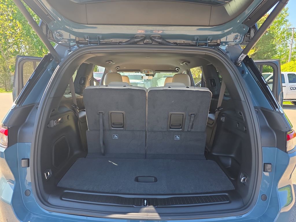 New 2026 Jeep Grand Cherokee L Limited AWD/4WD image 13