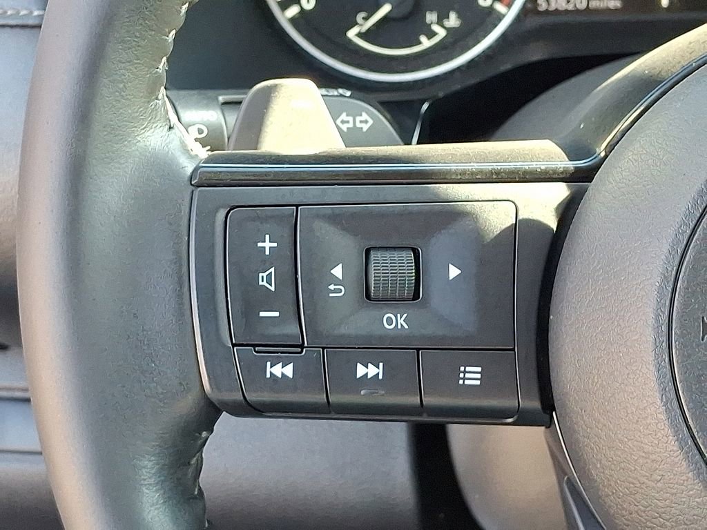 Used 2022 Nissan Pathfinder SL image 22