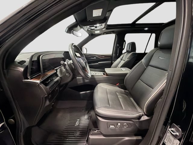 Certified 2023 Cadillac Escalade Premium Luxury w/ LPO, Floor Liner Package AWD/4WD image 20