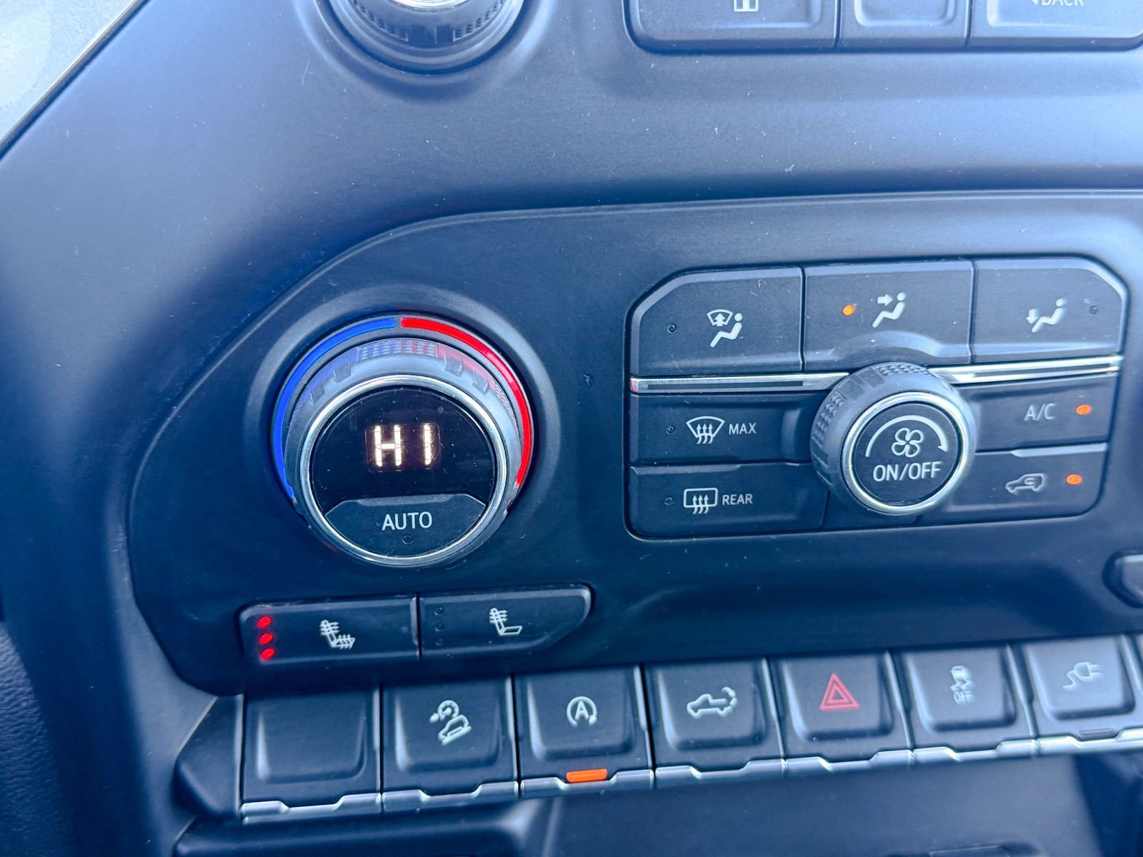 Certified 2021 Chevrolet Silverado 1500 RST w/ All Star Edition Plus image 32