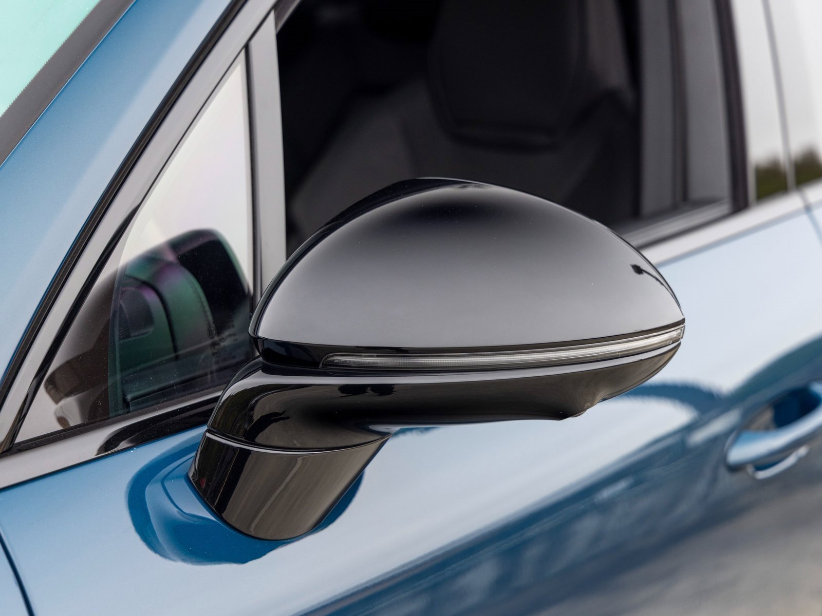 New 2025 Porsche Cayenne S image 17