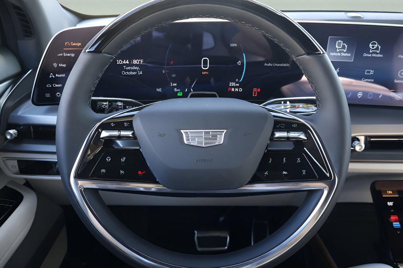 New 2026 Cadillac Vistiq Sport image 21